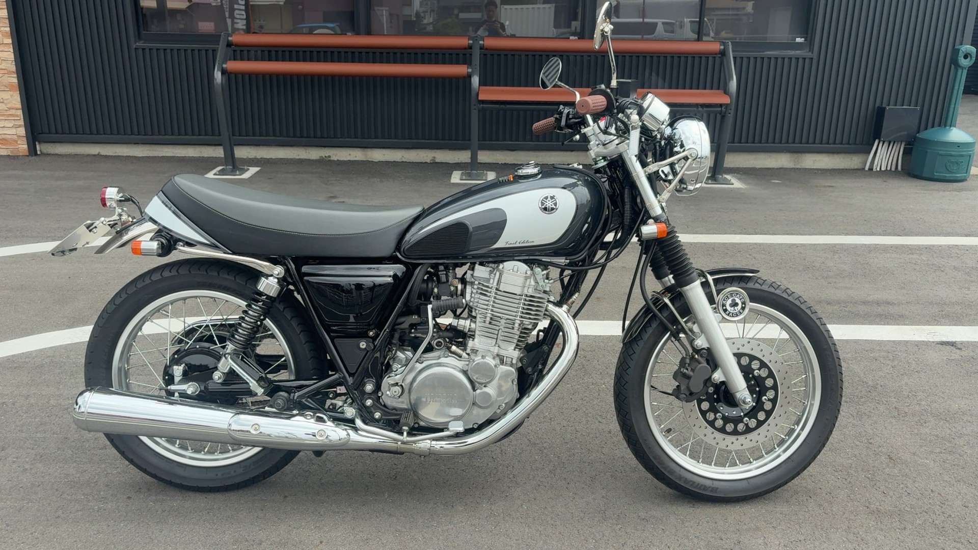 SR400