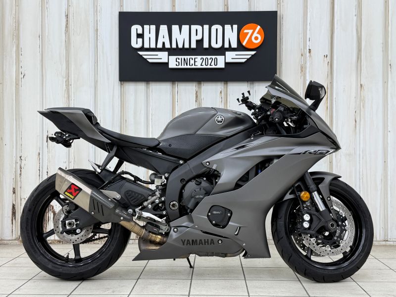 ヤハマ　ＹＺＦ－Ｒ６　オーストラリア仕様　車検対応ＡＫＲＡＰＯＶＩＣサイレンサー　スマホホルダー　ＥＴＣ　ＡＣＴＩＶＥフェンダーレス